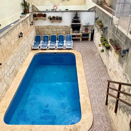 Villa Family & Private Pool Very Good 8 *