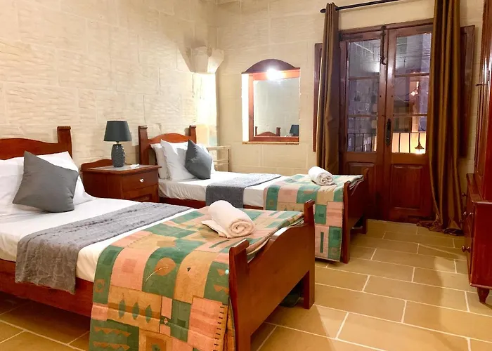 Villa Family & Private Pool Very Good 8 Mgarr