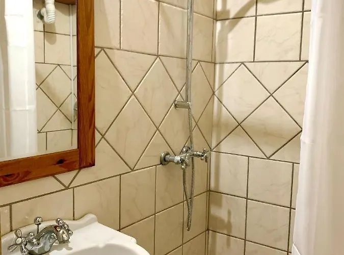 Family & Private Pool Very Good 8 Mgarr