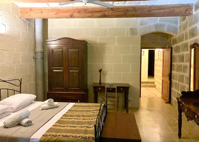 Family & Private Pool Very Good 8 Villa